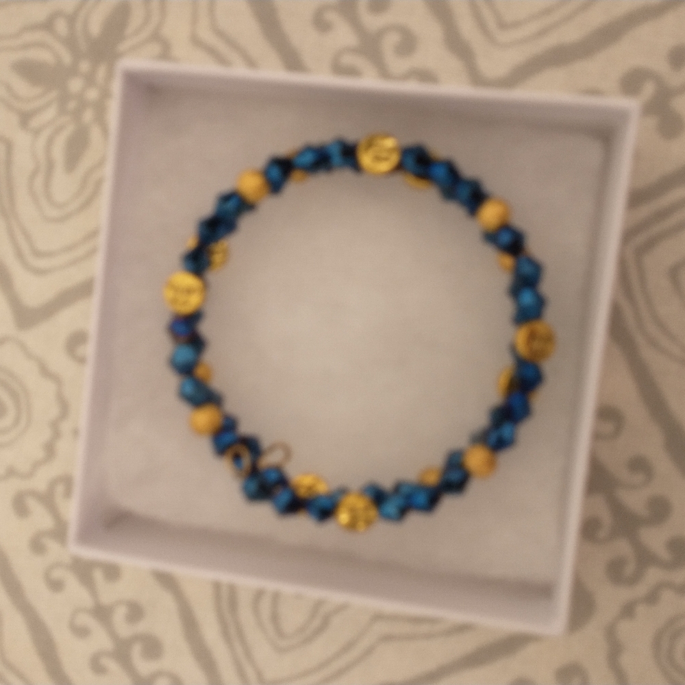 Bracelet - Picture 13 of 13